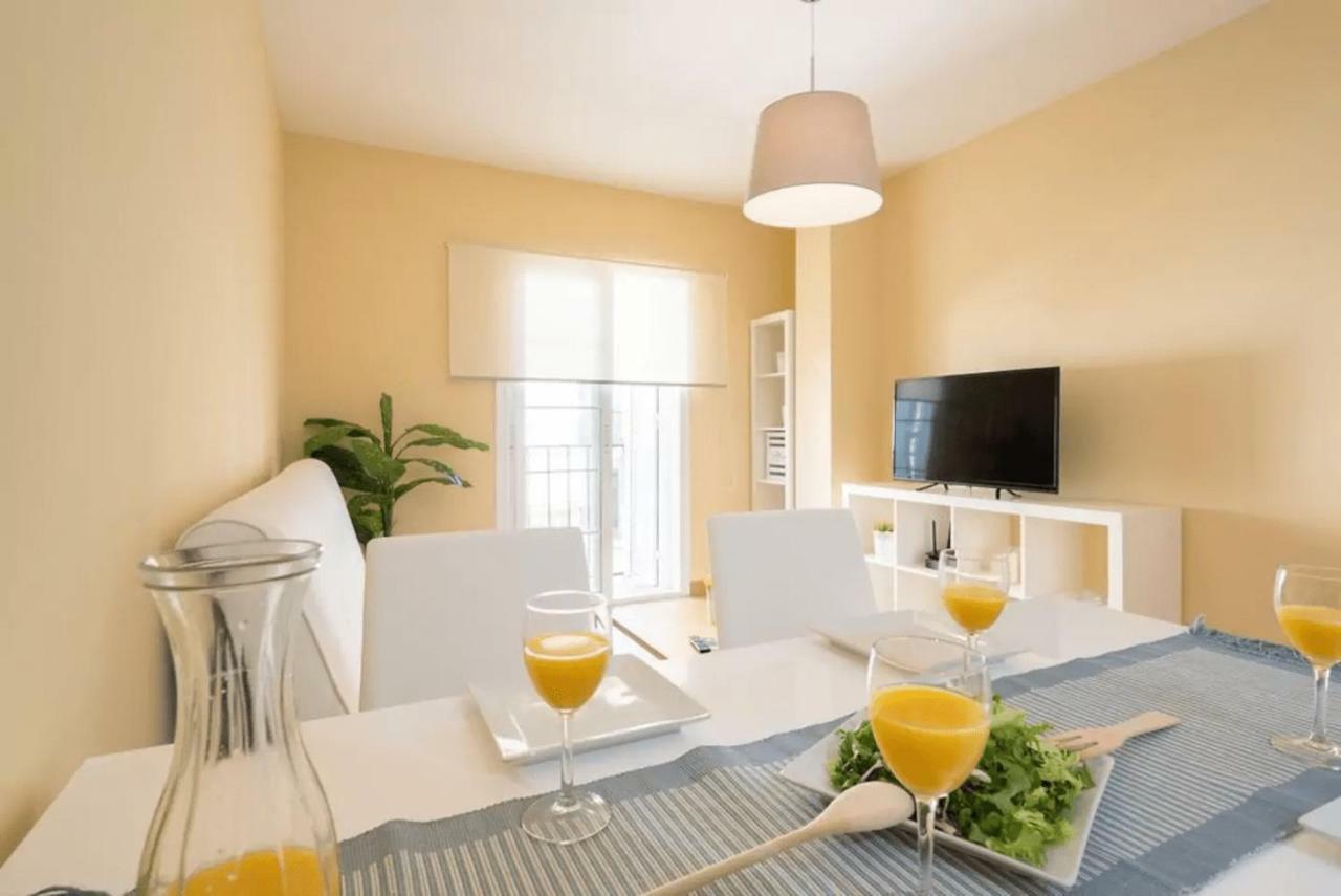 Shiny Lud Family Apartment Málaga Eksteriør bilde
