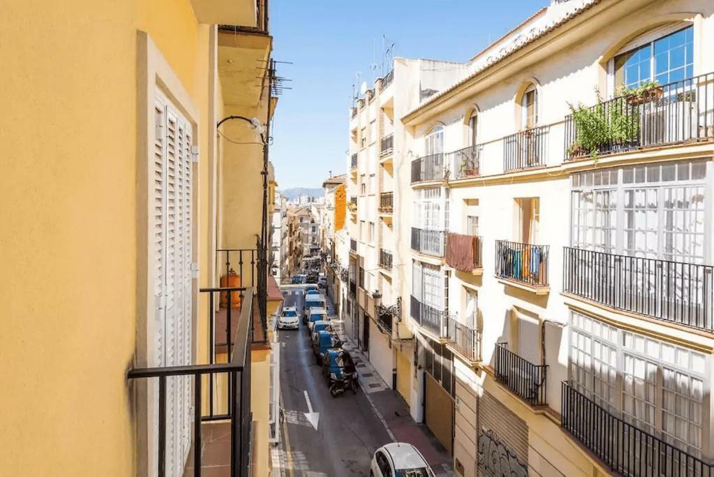 Shiny Lud Family Apartment Málaga Eksteriør bilde